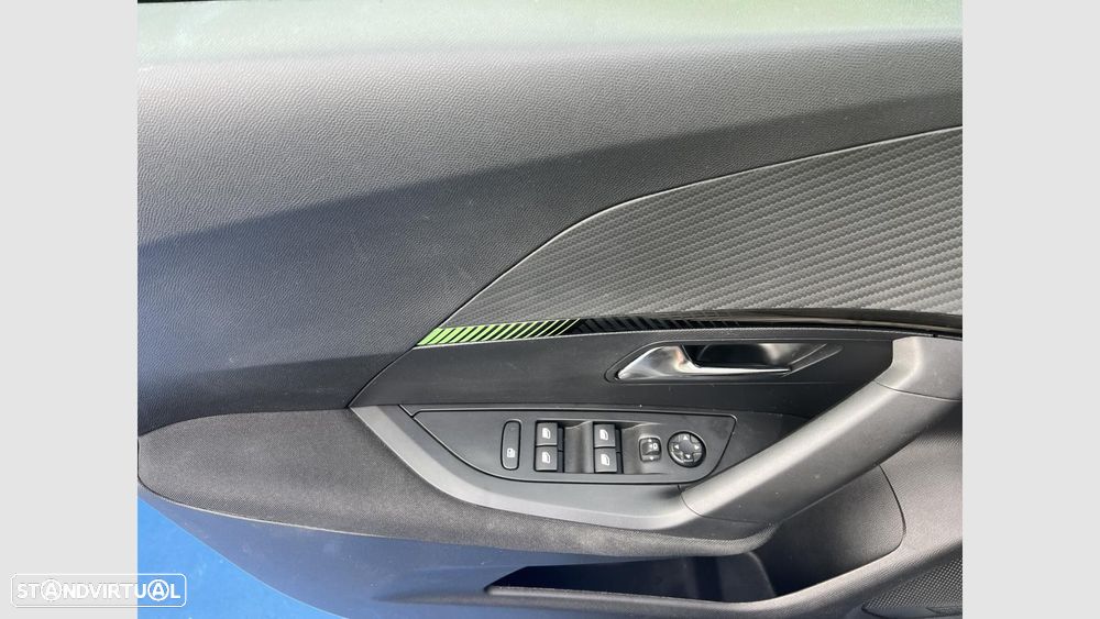 Peugeot 2008 1.2 PureTech Allure - 9