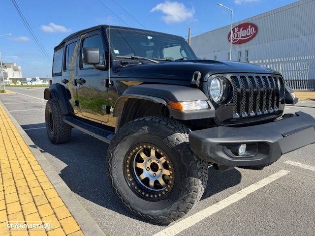Jeep Wrangler - 3