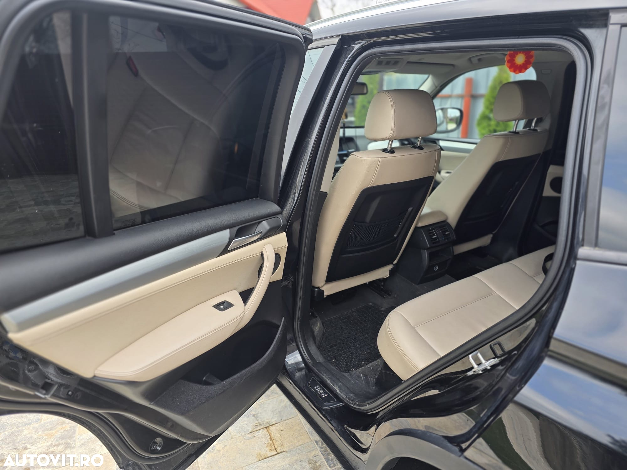 BMW X3 xDrive20d Aut. - 9