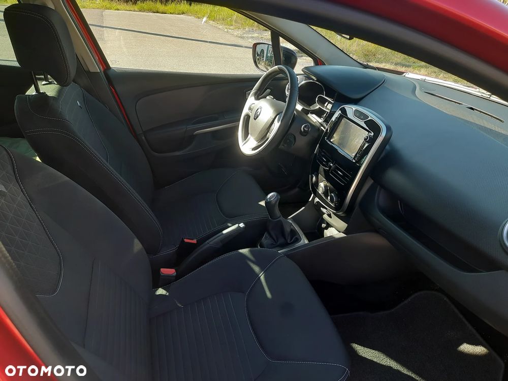 Renault Clio 0.9 Energy TCe Limited EU6 - 17