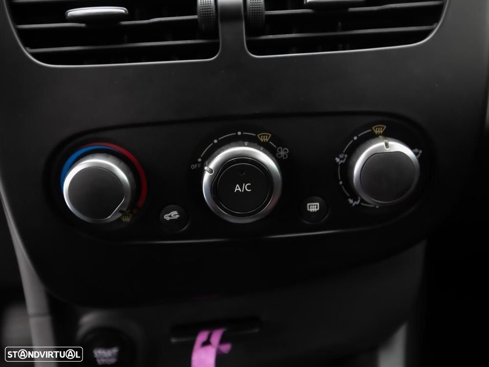 Renault Clio Sport Tourer 1.5 dCi Confort - 17