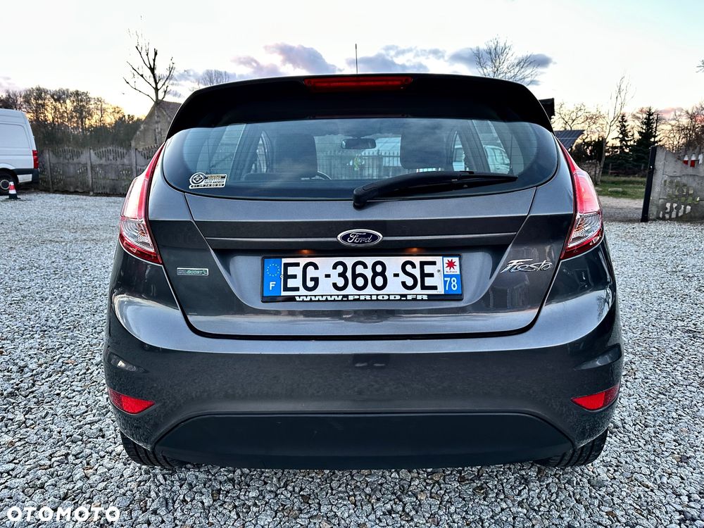 Ford Fiesta 1.0 EcoBoost S&S TREND - 11