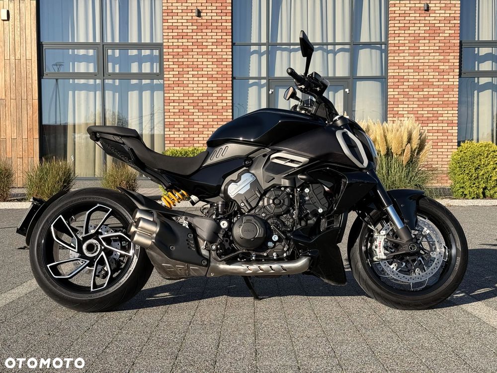 Ducati Diavel - 1