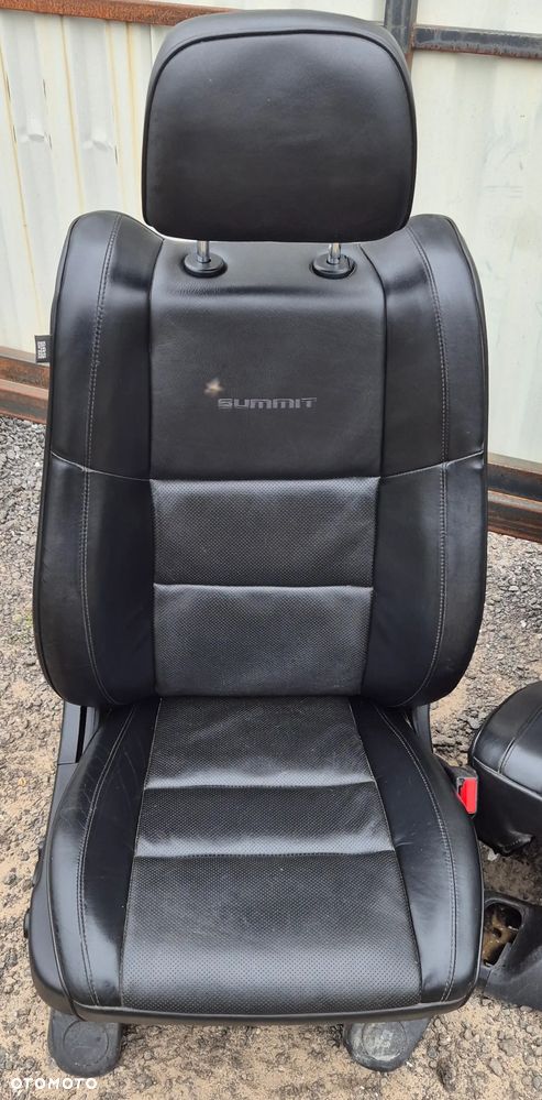 Siedzenia Fotele Przod Przednie Tył Kanapa CZARNE SUMMIT Jeep Grand Cherokee WK2 2014- - 5