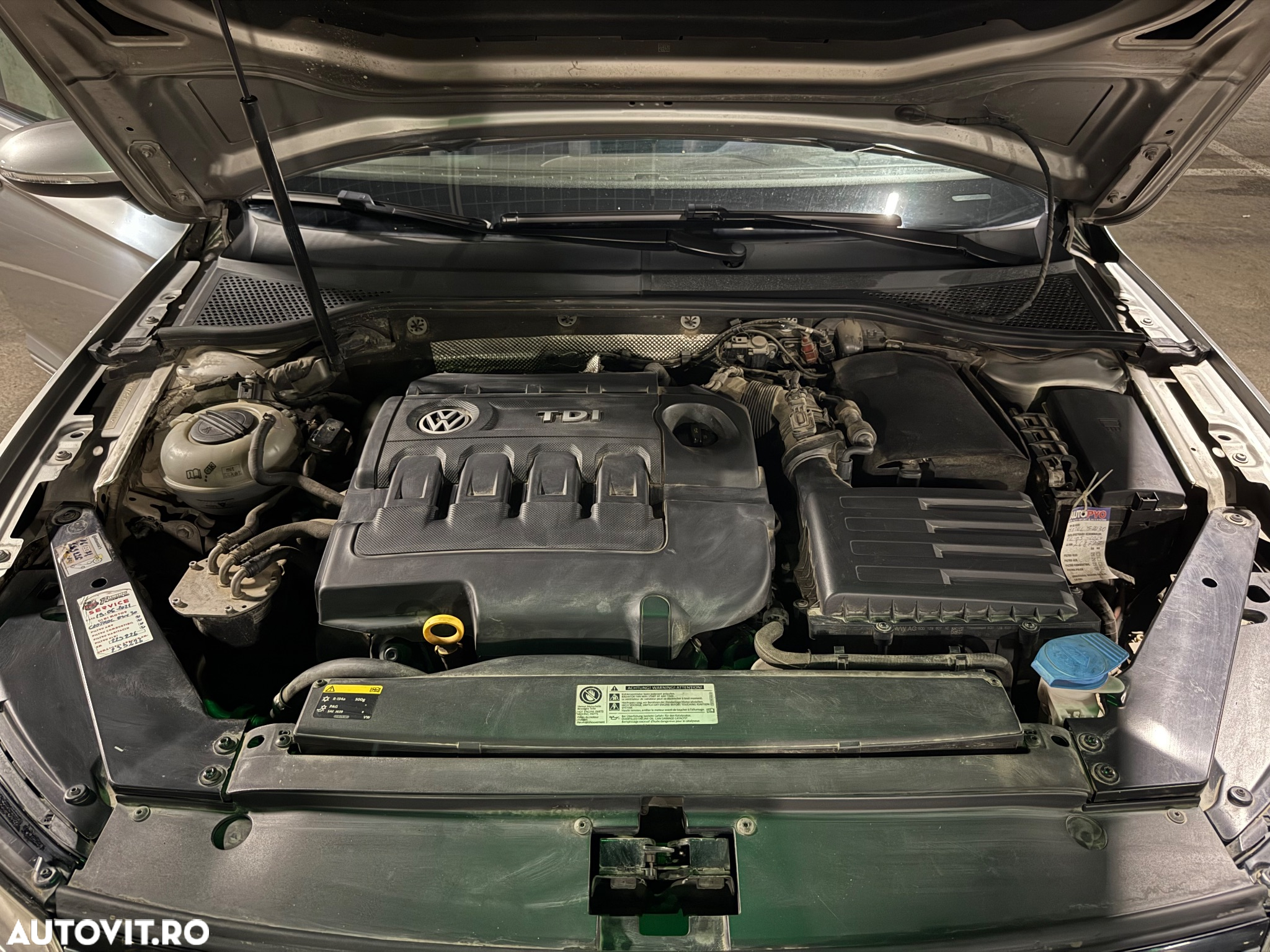 Volkswagen Passat - 20