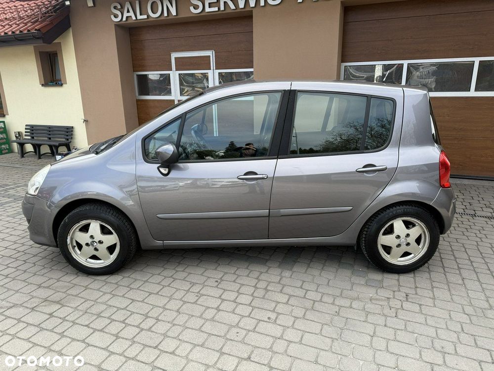 Renault Modus - 11