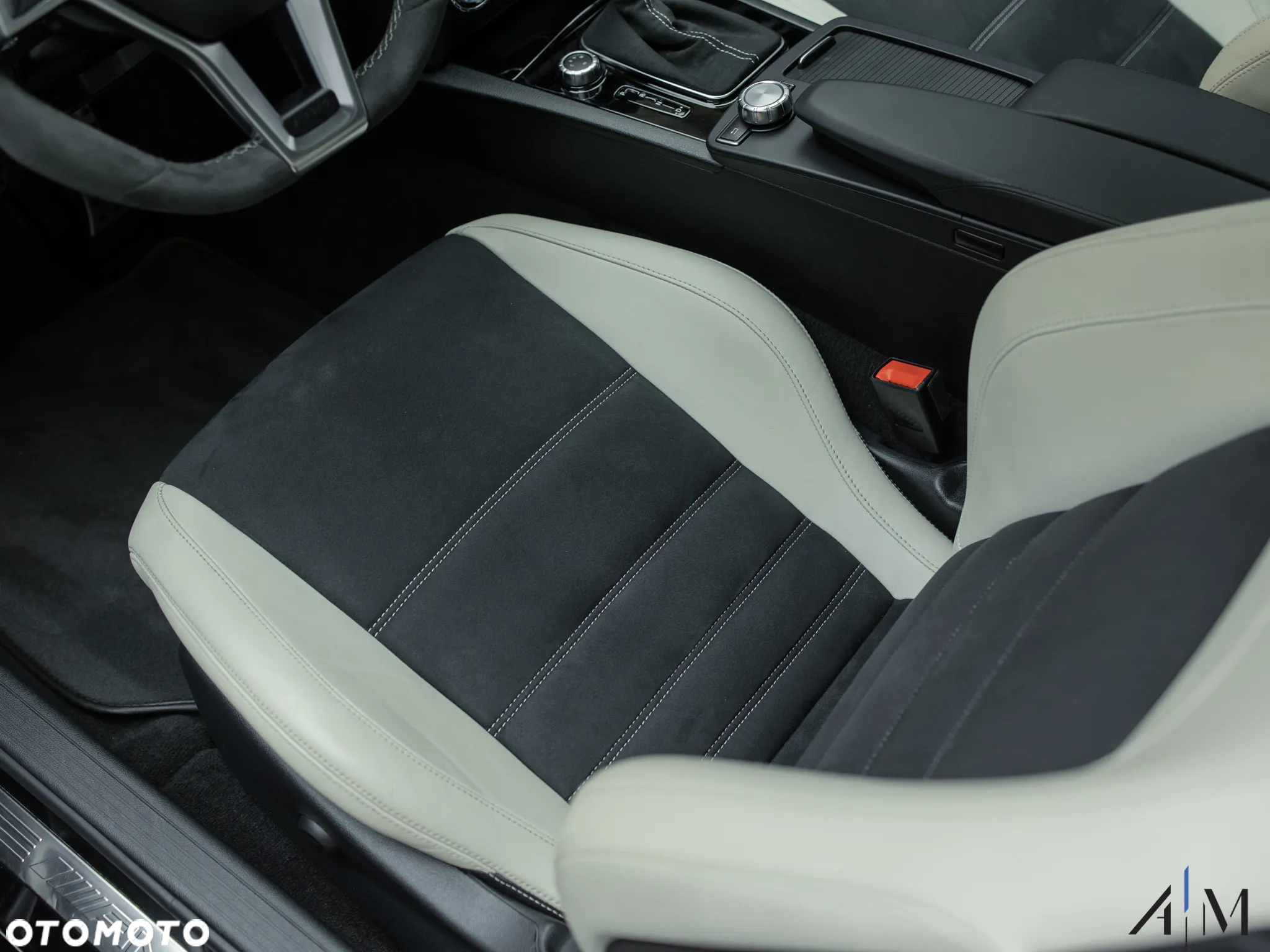 Mercedes-Benz Klasa C 63 AMG Coupe AMG SPEEDSHIFT MCT Edition 507 - 22
