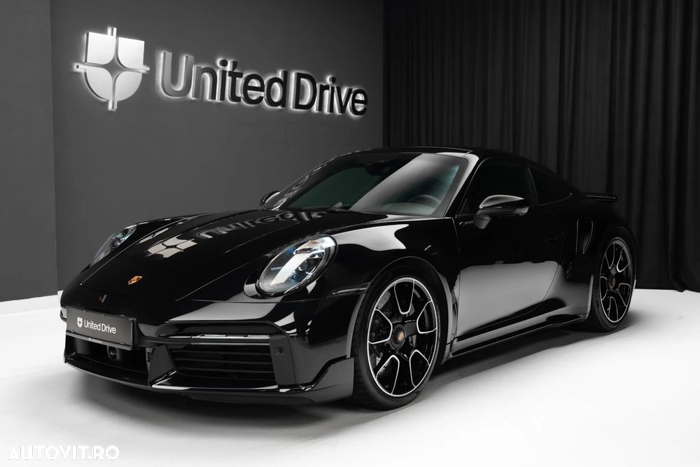 Porsche 911 911Turbo S - 1