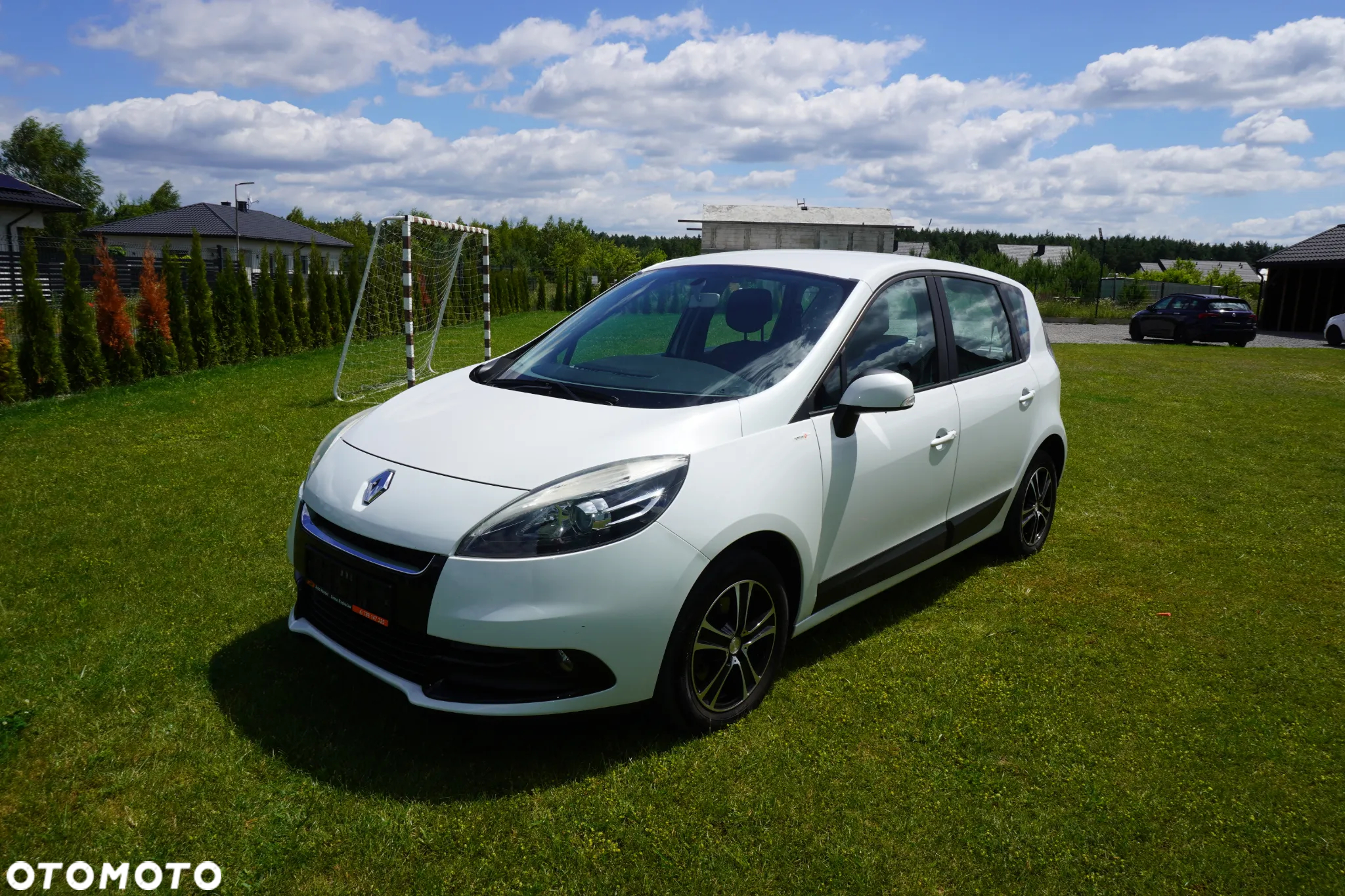 Renault Scenic 1.6 16V 110 TomTom Edition - 6