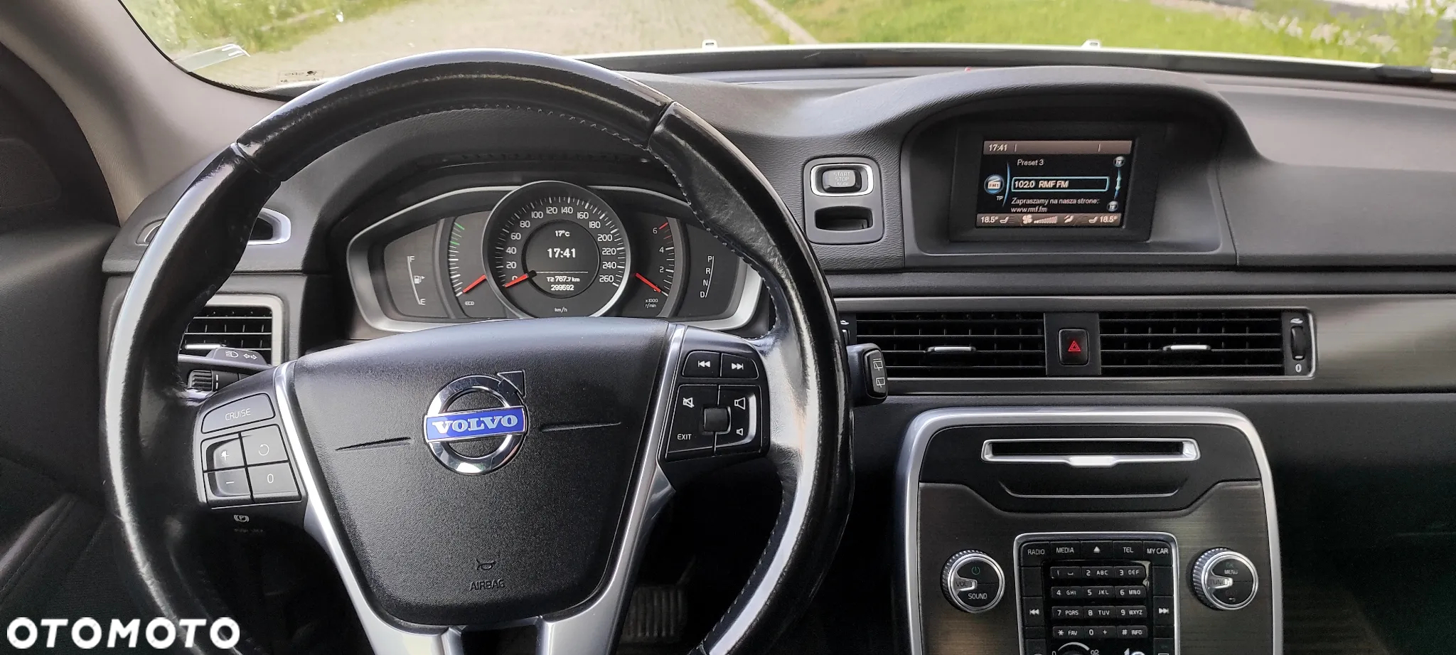 Volvo XC 70 D4 Drive-E Momentum - 6