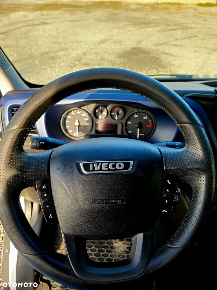 Iveco Daily - 12