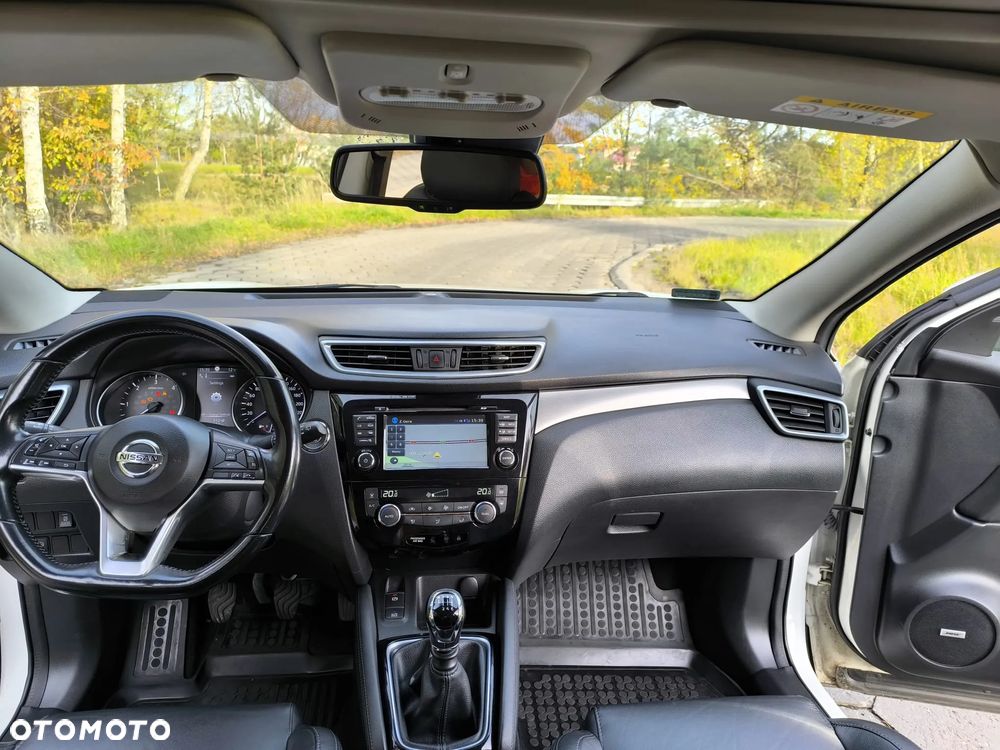 Nissan Qashqai 1.6 DCi 4x4 Tekna+ - 15