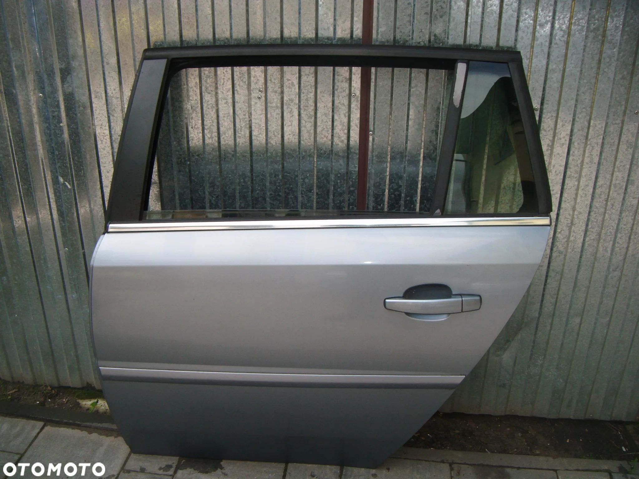 opel vectra c kombi drzwi lewy  tył Z163 - 1