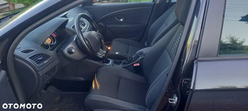 Renault Megane 1.6 16V 110 Dynamique - 5