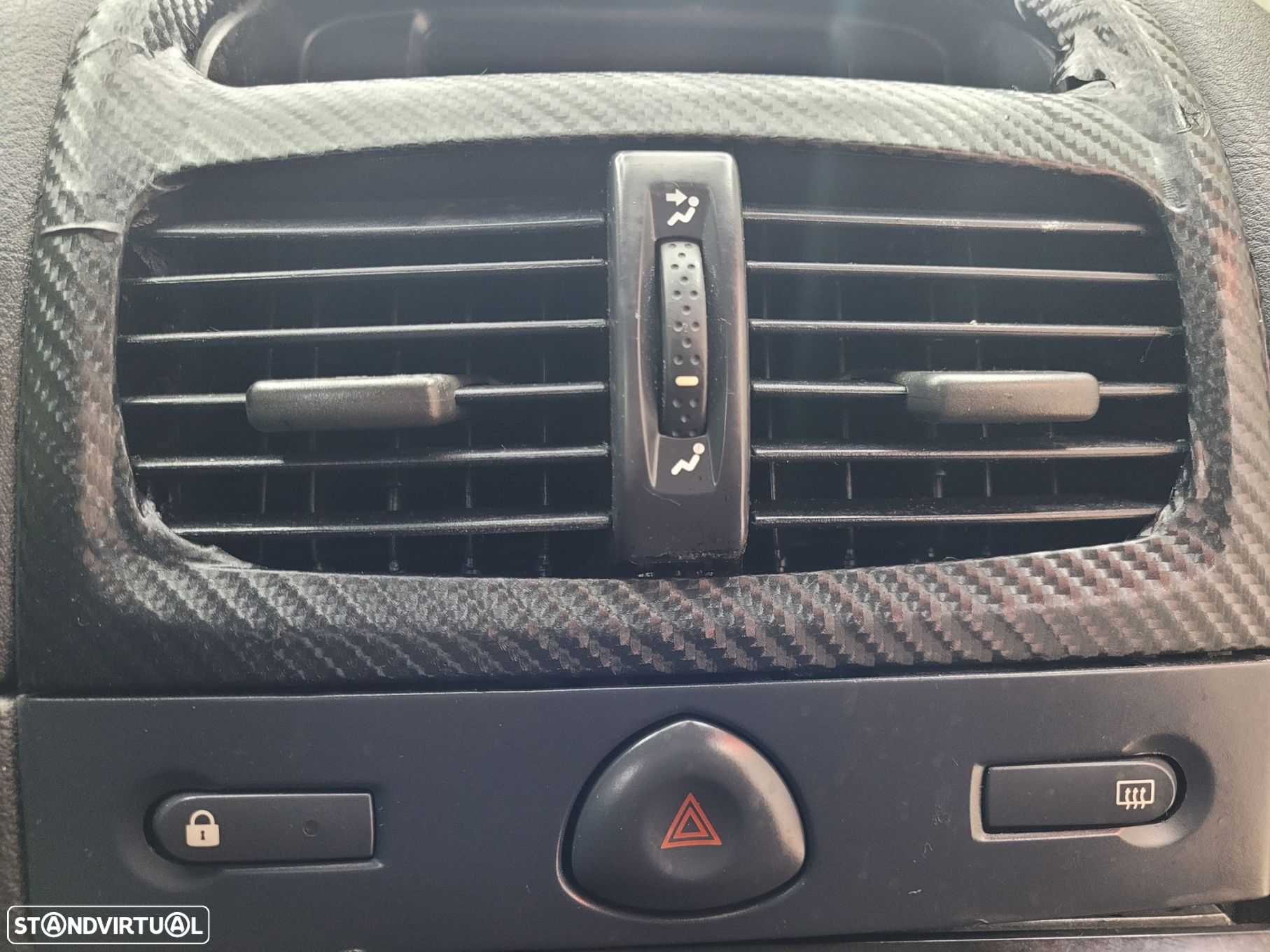 Renault Clio 1.5 dCi Confort - 26