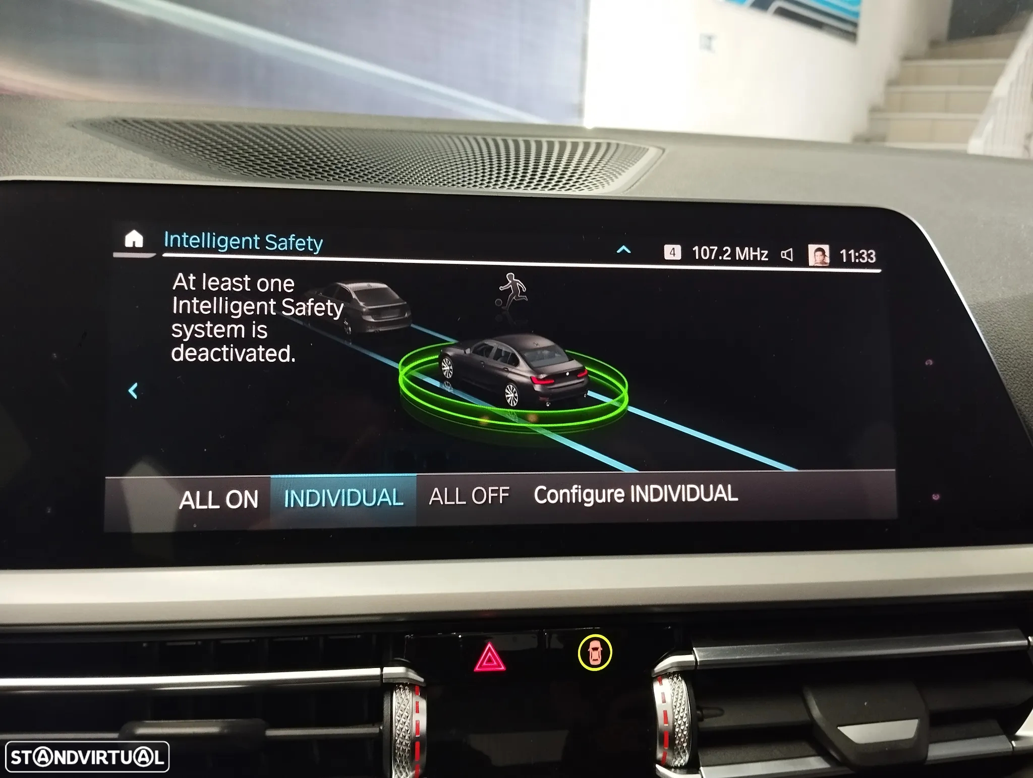 BMW 330 e Auto - 24
