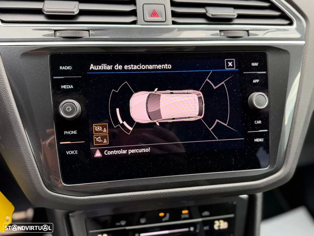 VW Tiguan 2.0 TDI R-Line DSG - 9