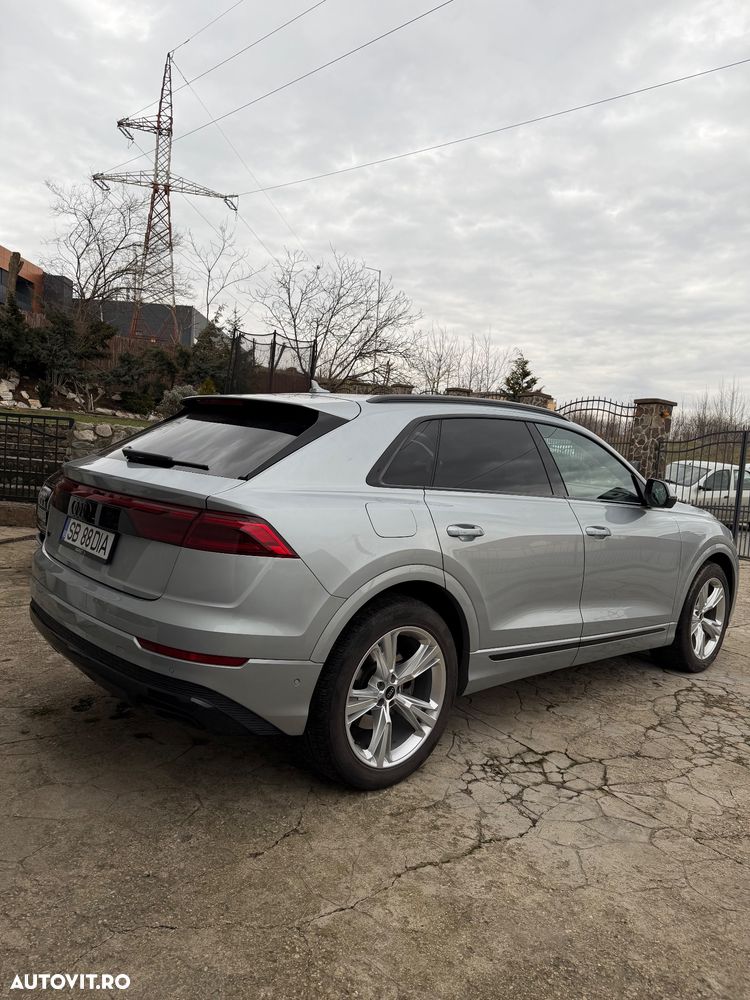 Audi Q8 - 4