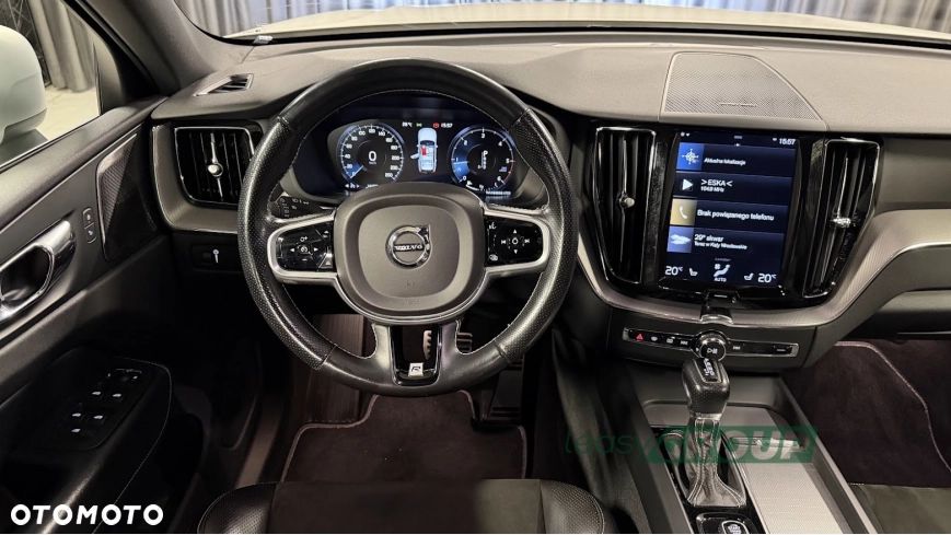 Volvo XC 60 D4 AWD Geartronic RDesign - 7