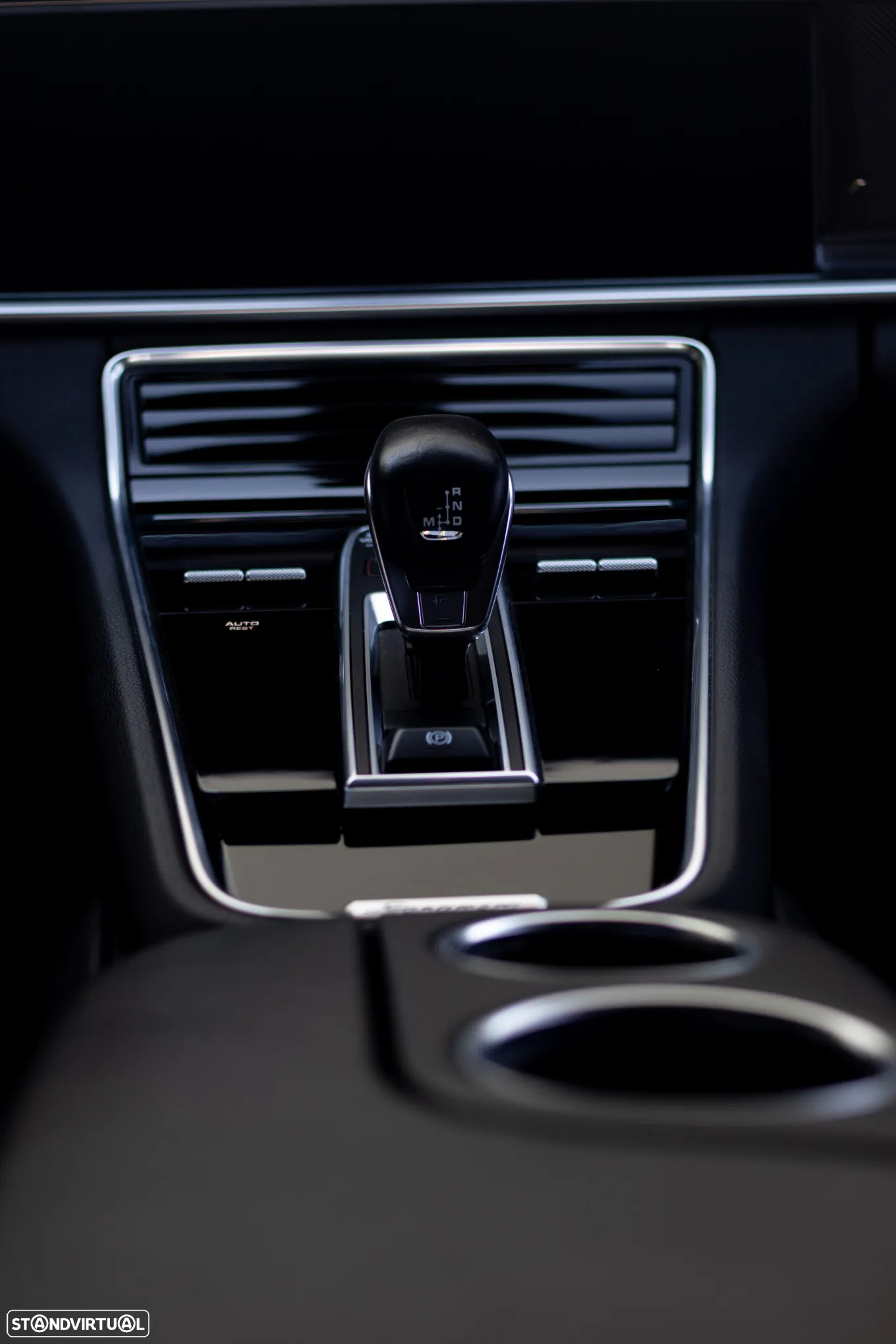 Porsche Panamera Sport Turismo Turbo S E-Hybrid - 15