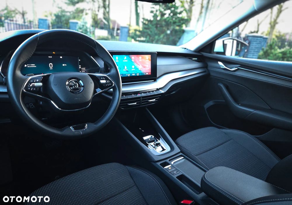 Skoda Octavia 2.0 TDI DSG Edition - 17