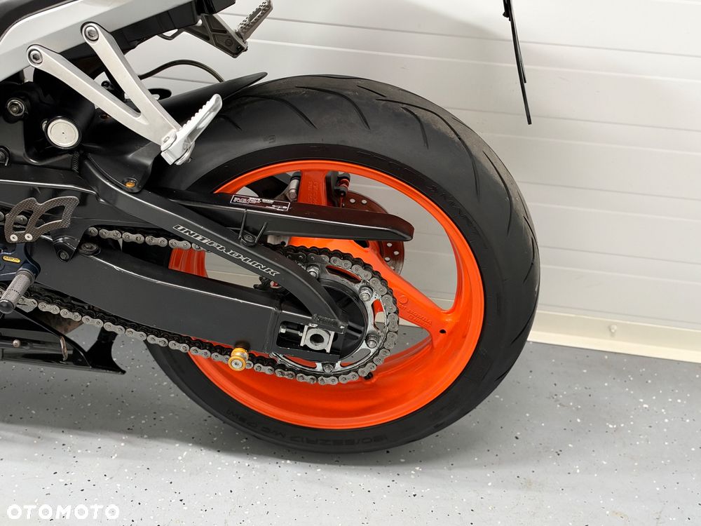Honda CBR - 19