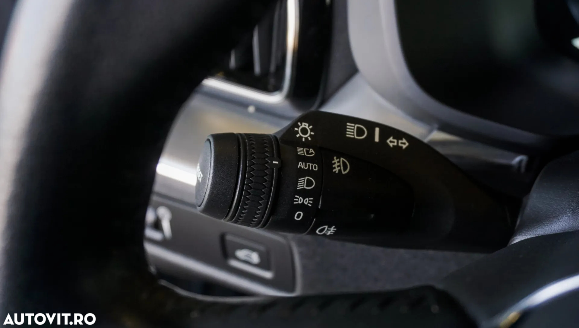 Volvo XC 60 T4 Geartronic Momentum - 19