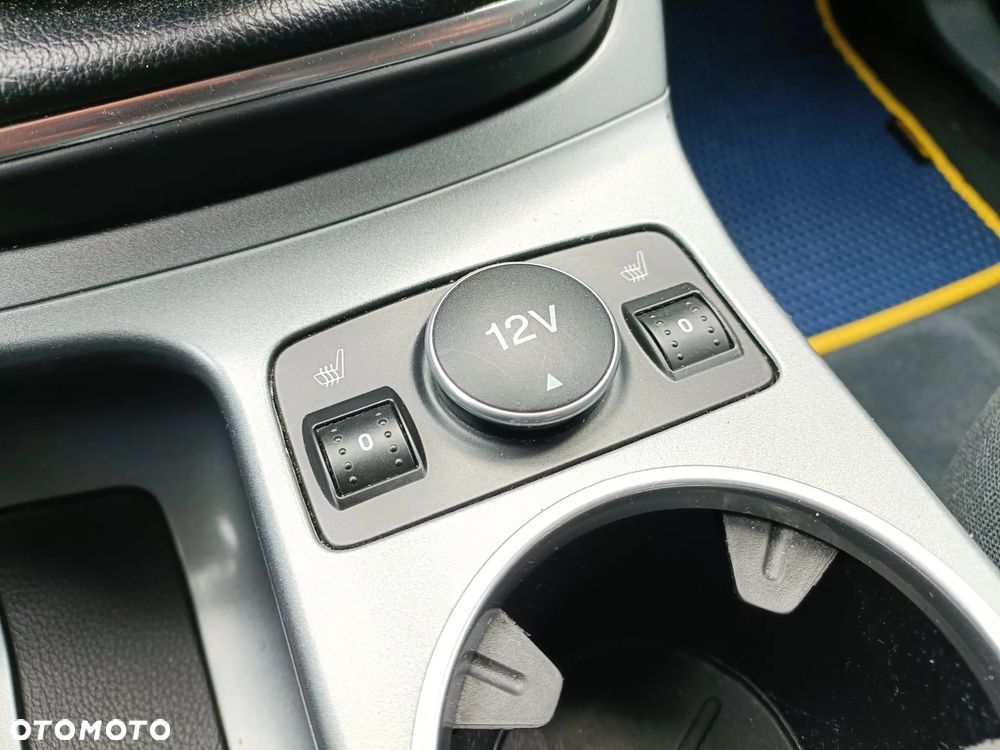 Ford C-MAX 1.6 Edition - 21