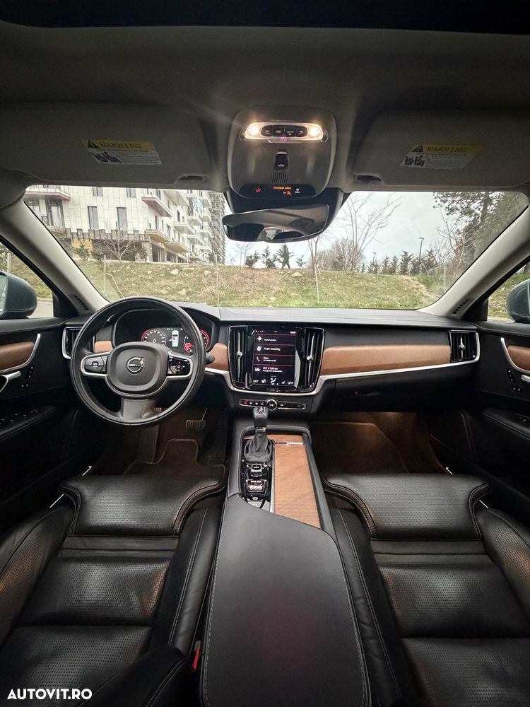 Volvo S90 - 18