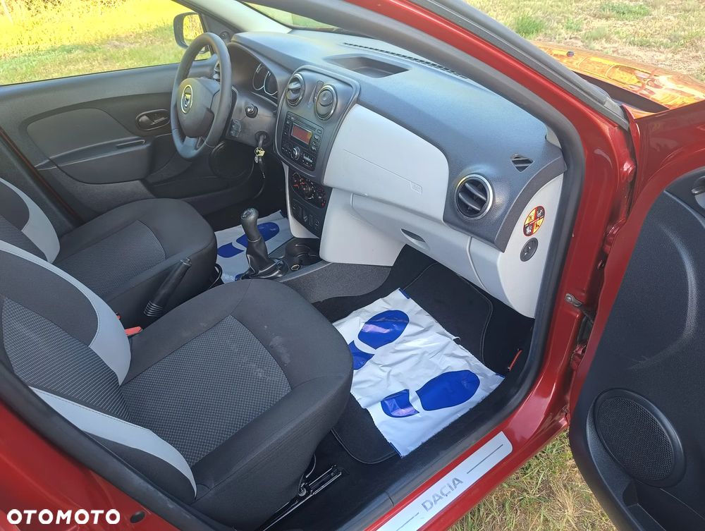Dacia Sandero 1.2 16V 75 Laureate - 9