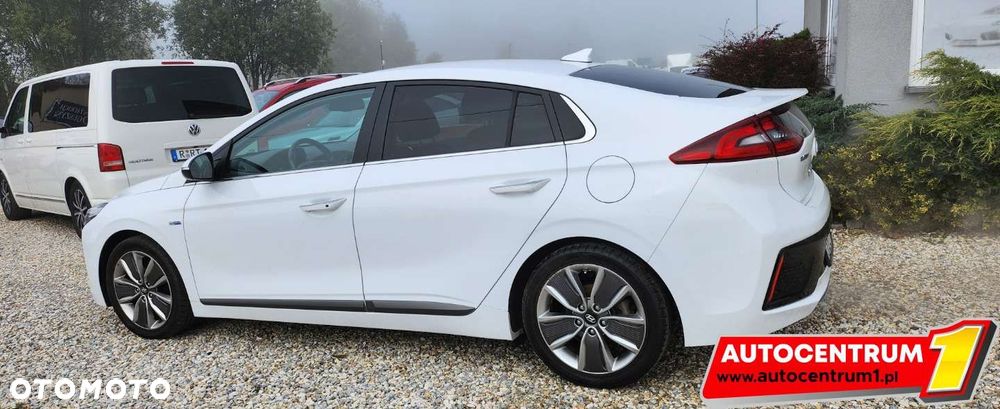 Hyundai IONIQ - 20
