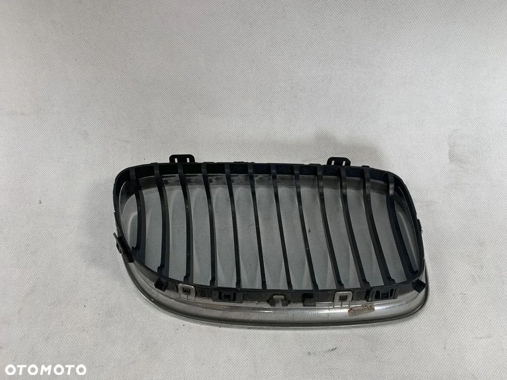 BMW 3 III E90 E91 08r FL Atrapa grill nerka Lift 2008 - 2