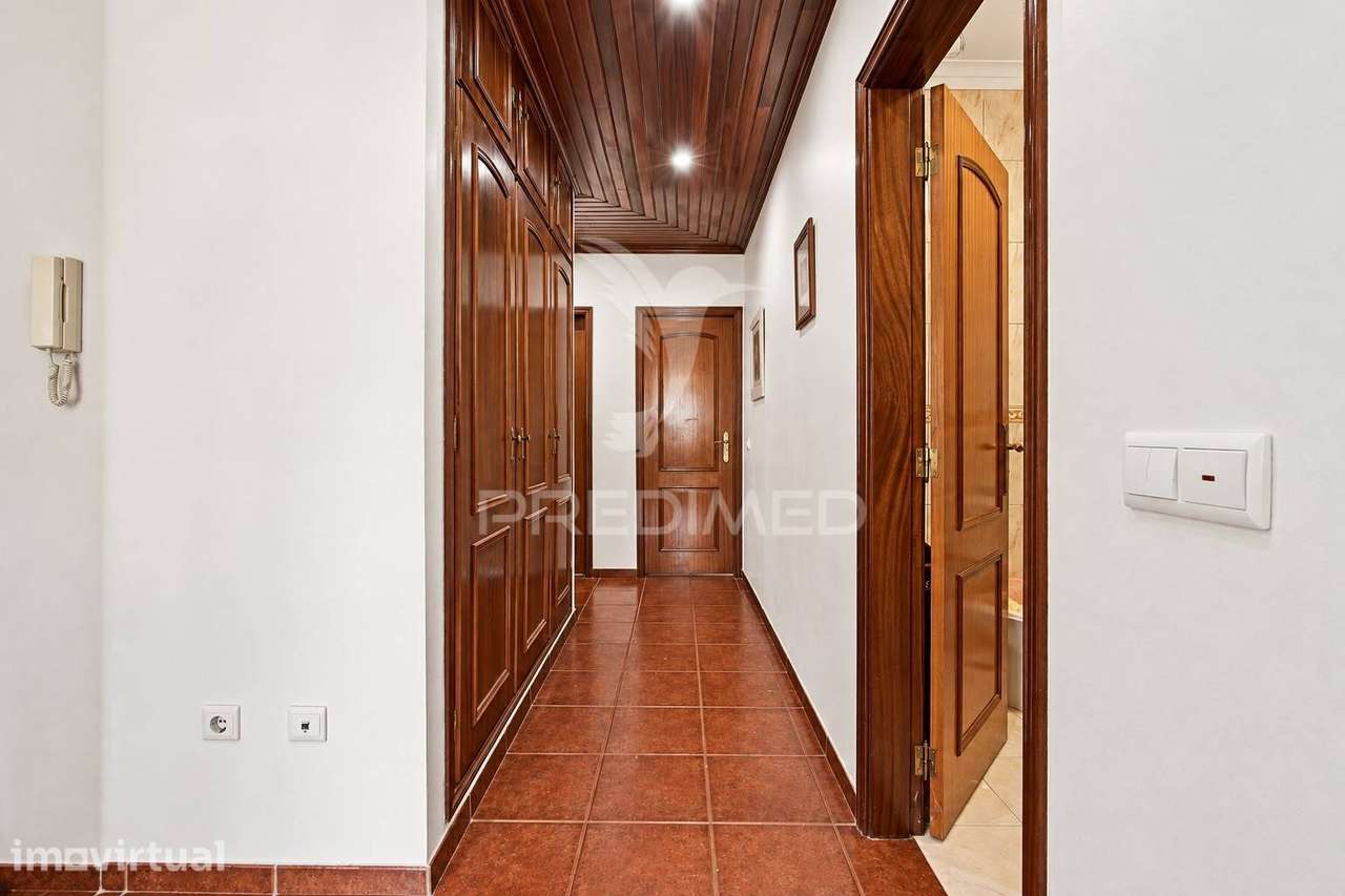 Apartamento T3 com garagem, sótão duas varandas - Grande imagem: 5/15