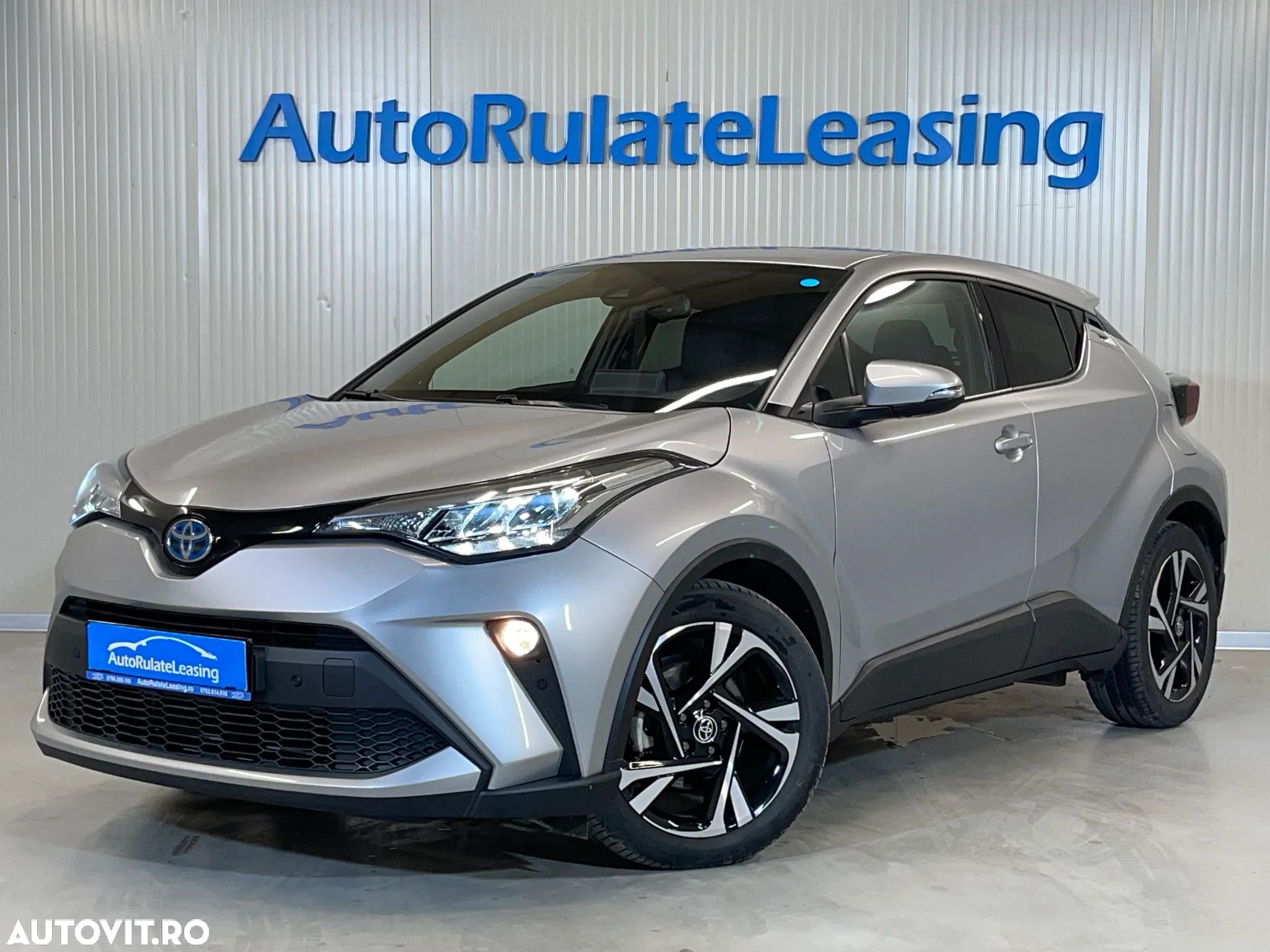 Toyota C-HR 2.0 HSD 184 CP 4x2 CVT Style - 1