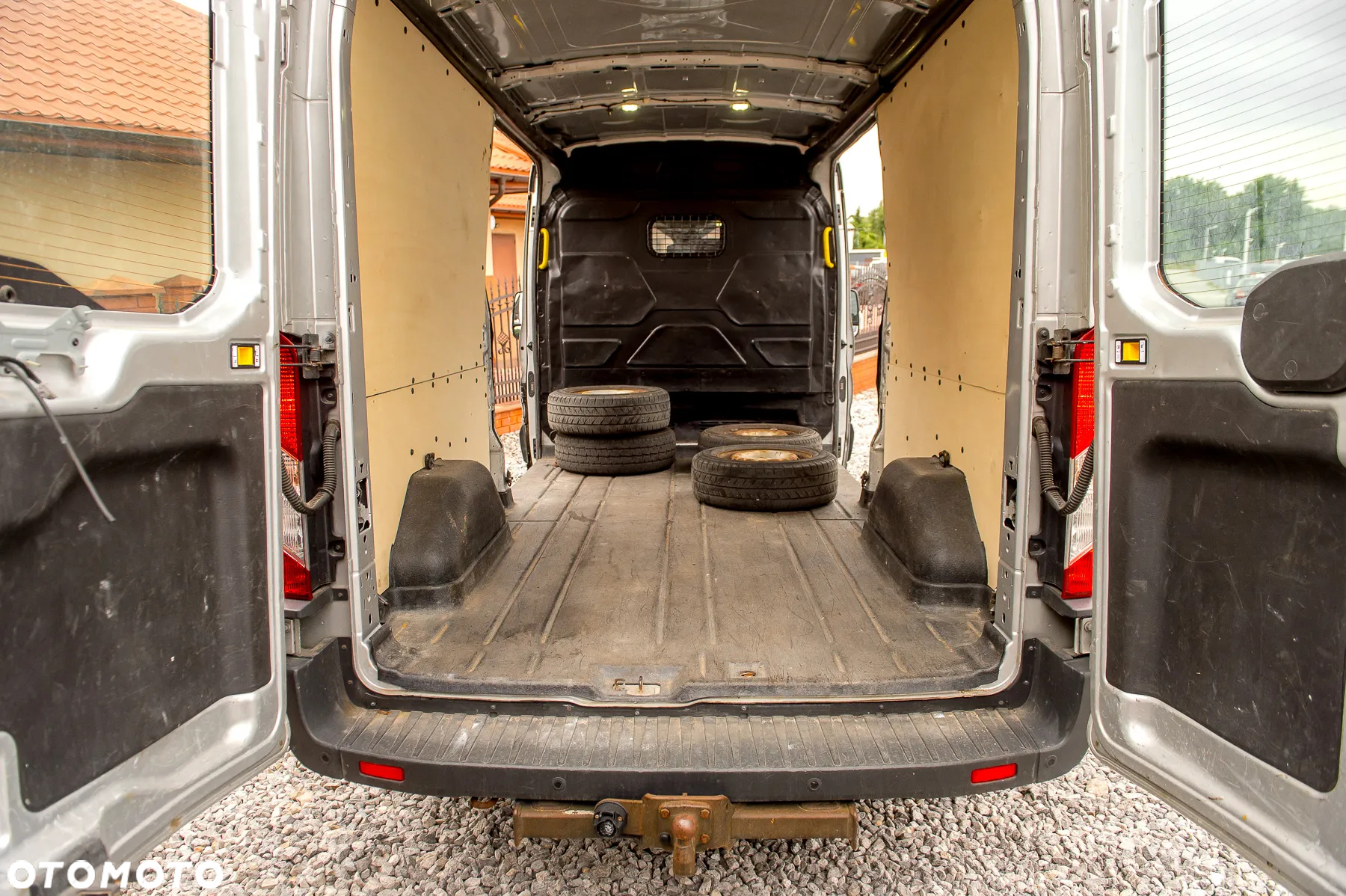 Ford Transit - 21