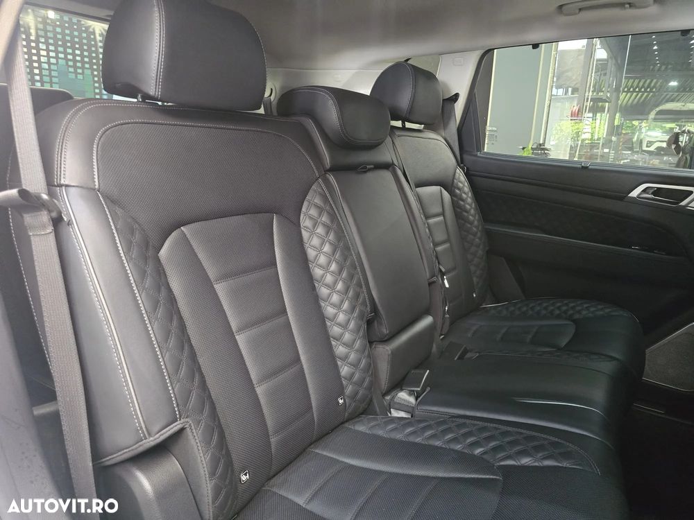 KGM Rexton - 22