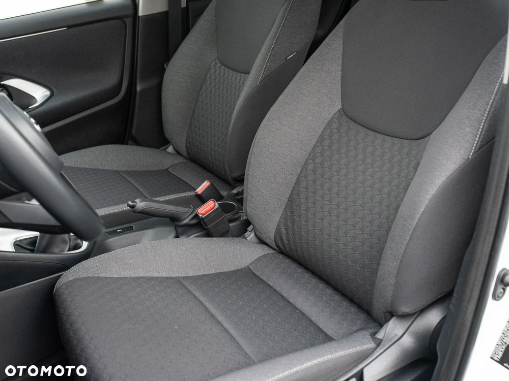 Toyota Yaris 1.5 Comfort - 12