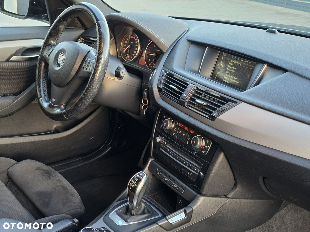 BMW X1 - 13