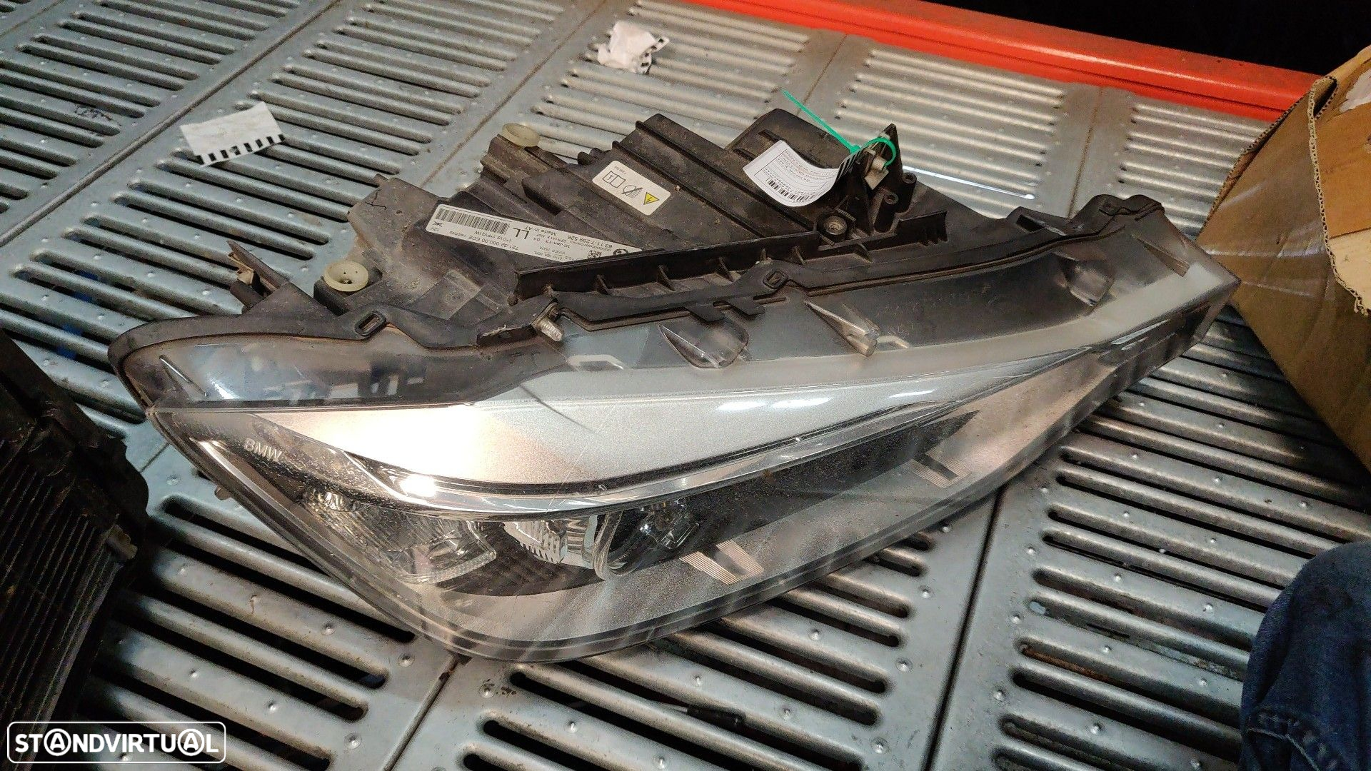 Farol Frente Direito / Otica Direita Bmw 3 (F30, F80)  63117259526 / 7 - 6