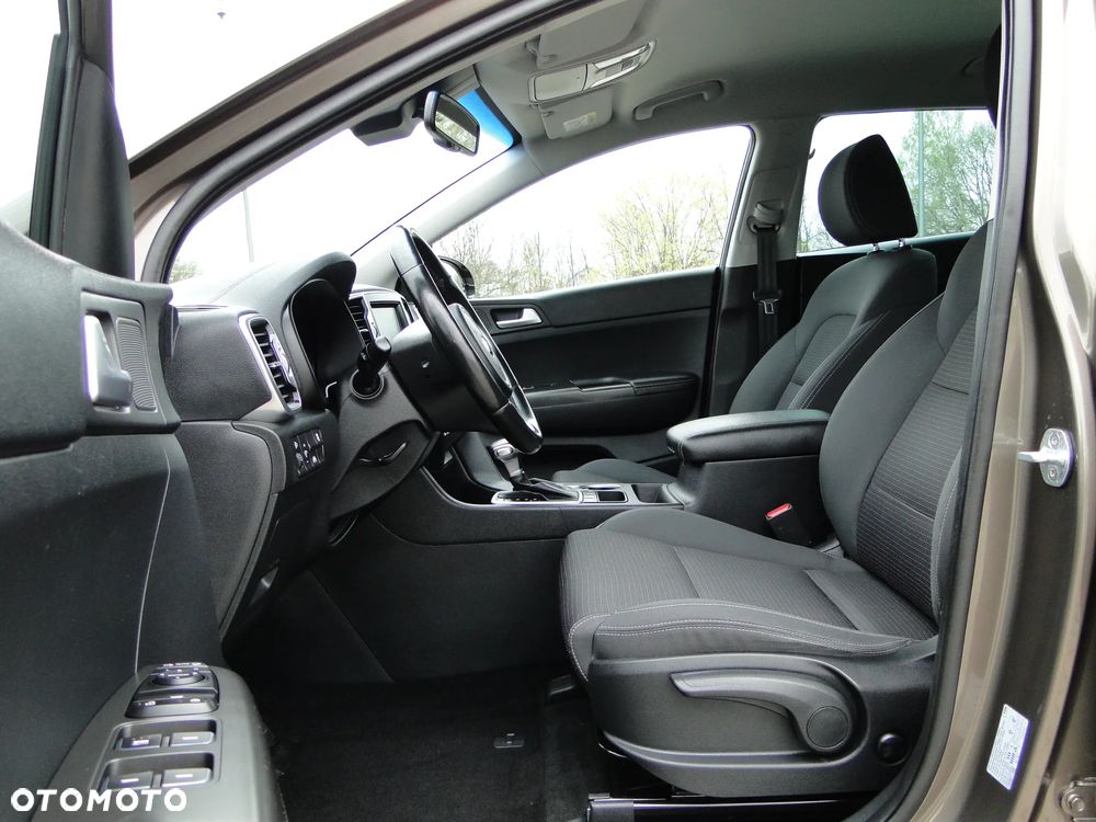 Kia Sportage 2,0 CRDI AWD Platinum - 5