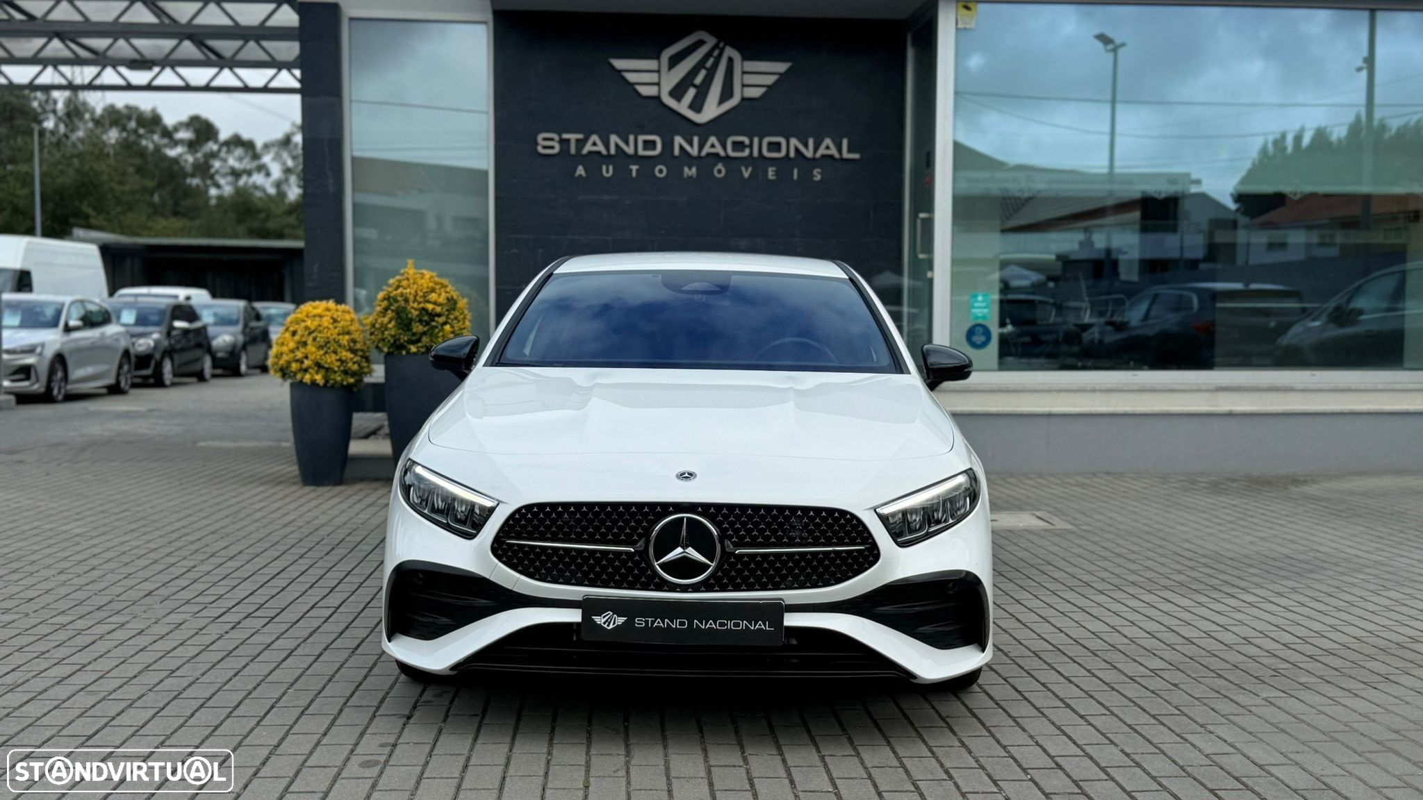 Mercedes-Benz A 200 AMG Line - 3