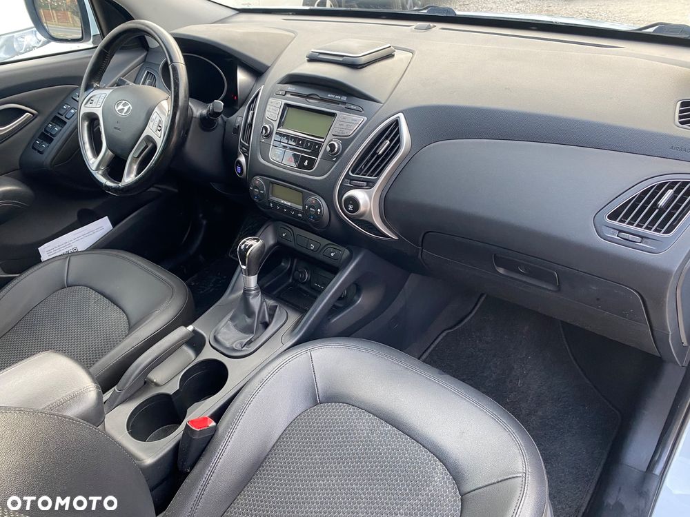 Hyundai ix35 2.0 Premium 2WD - 25