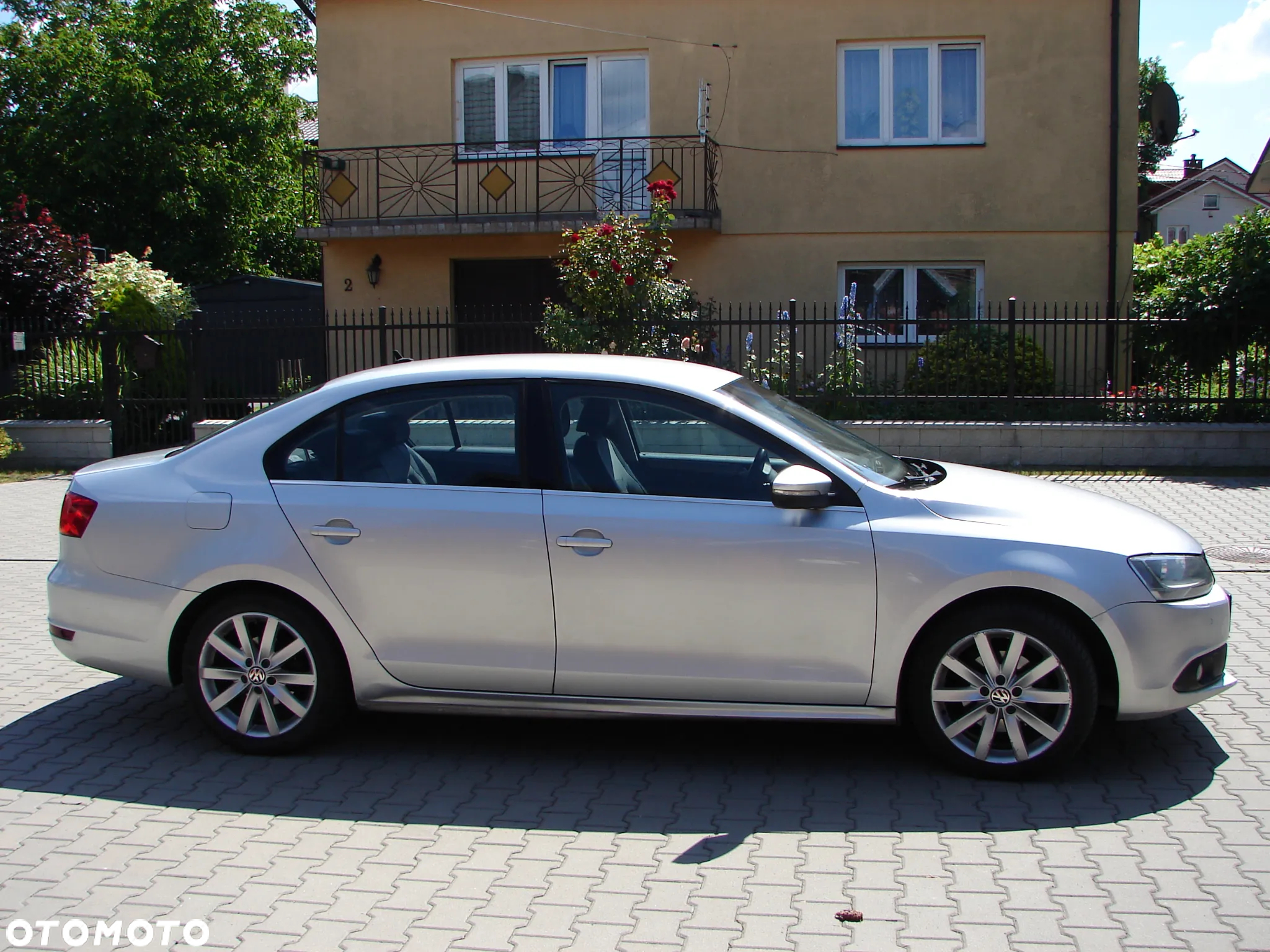 Volkswagen Jetta 2.0 TDI Highline CityLine DSG - 5