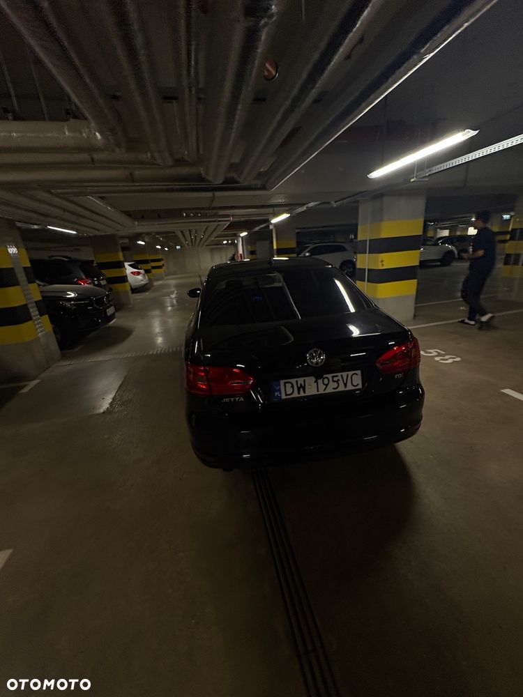 Volkswagen Jetta 1.6 TDI Trendline CityLine - 9