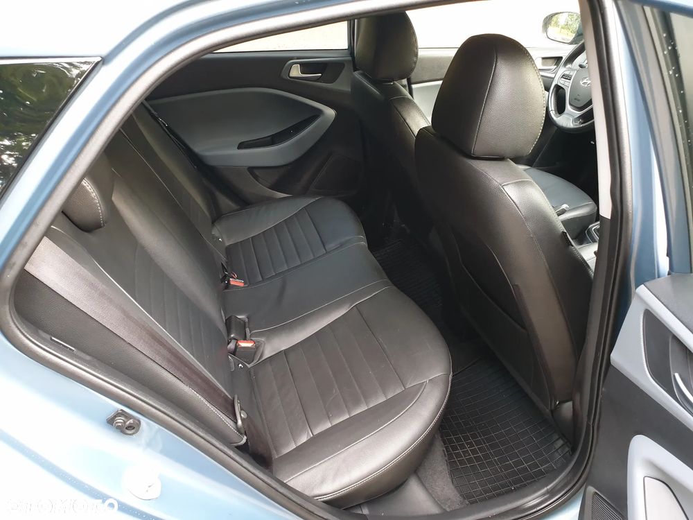 Hyundai i20 1.4 CRDi Edition 20 - 26