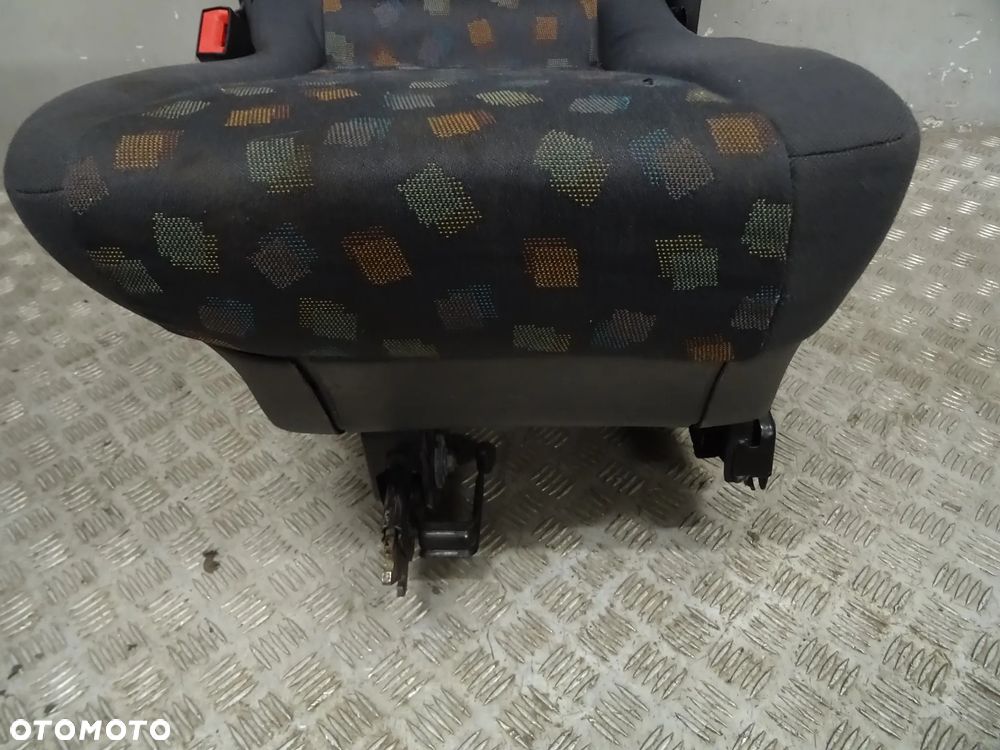FOTEL LEWY TYŁ TYLNY MERCEDES BENZ VITO VIANO W639 NR138 - 5