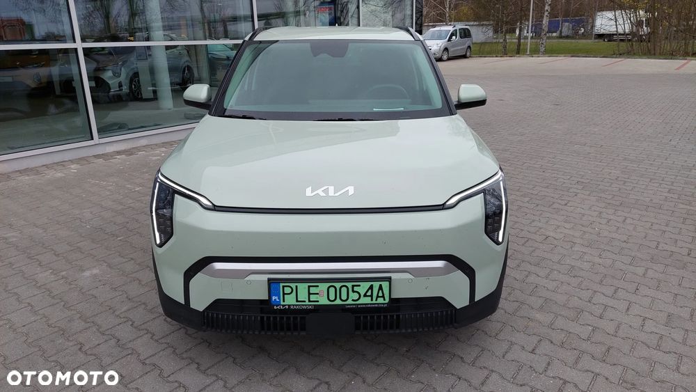 Kia EV3 - 8