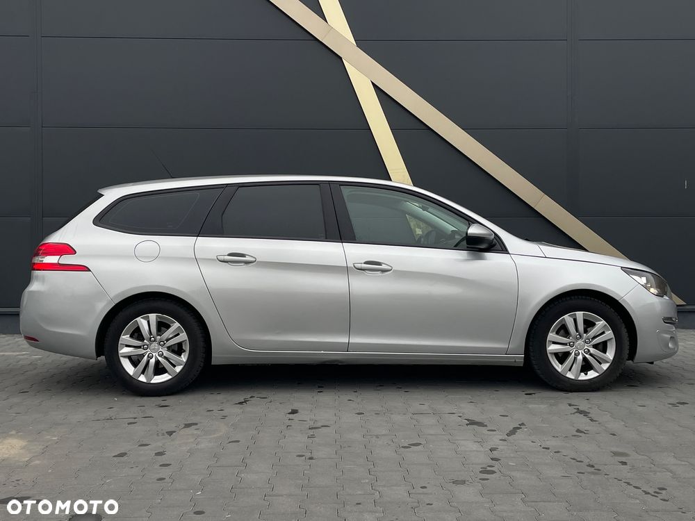 Peugeot 308 1.6 BlueHDi Allure S&S - 6