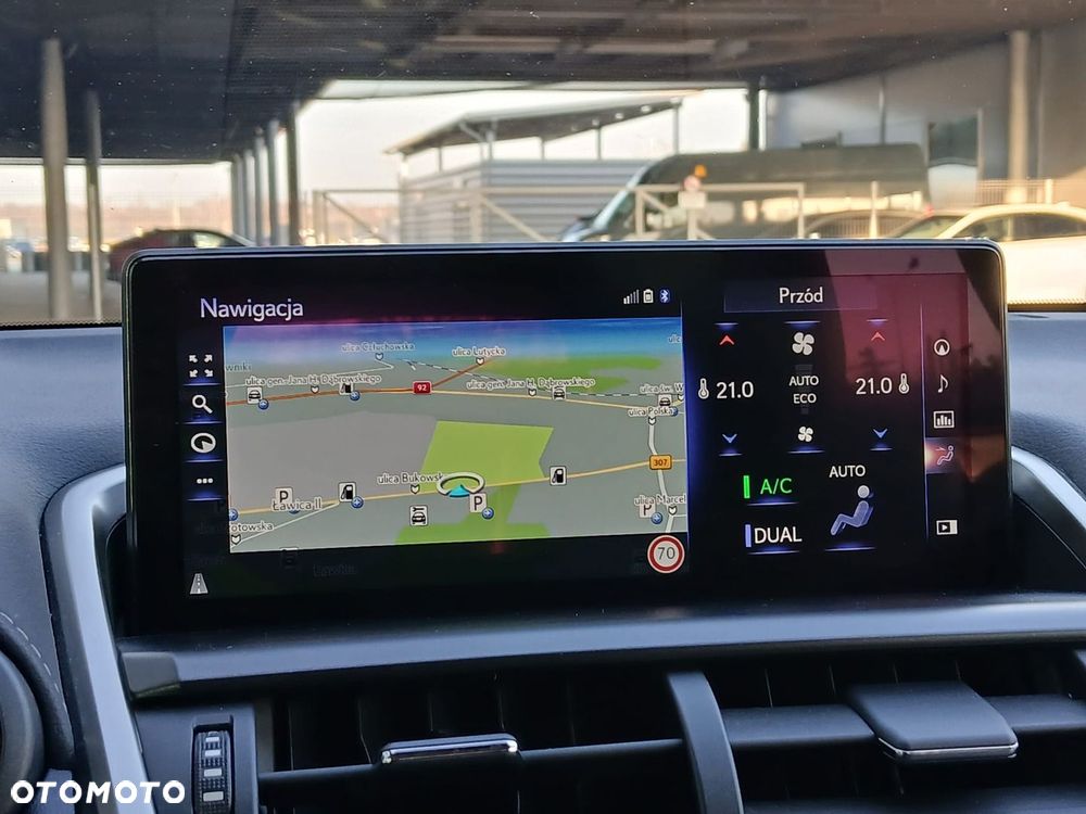 Lexus NX 300h F Impression AWD - 15