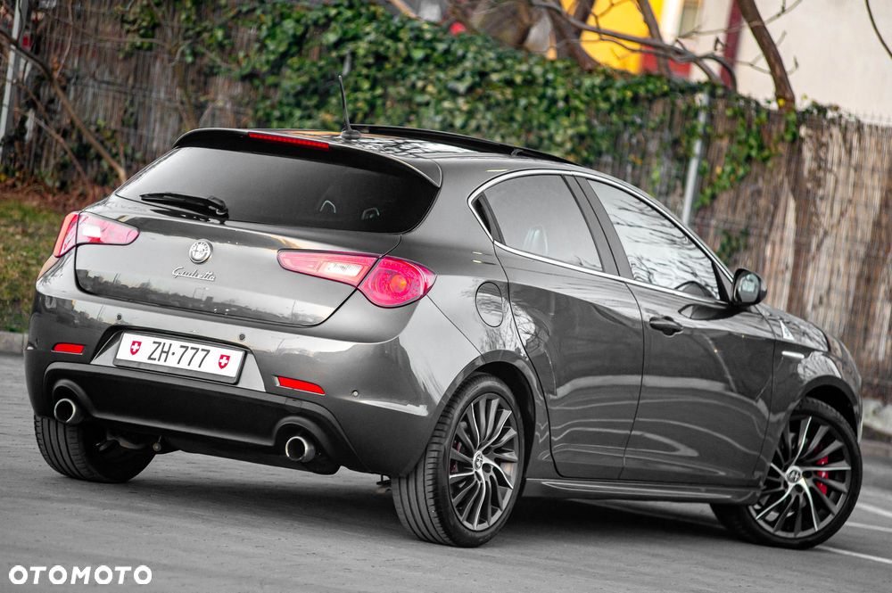 Alfa Romeo Giulietta 1.8 TBi 16V TCT Quadrifoglio Verde - 12